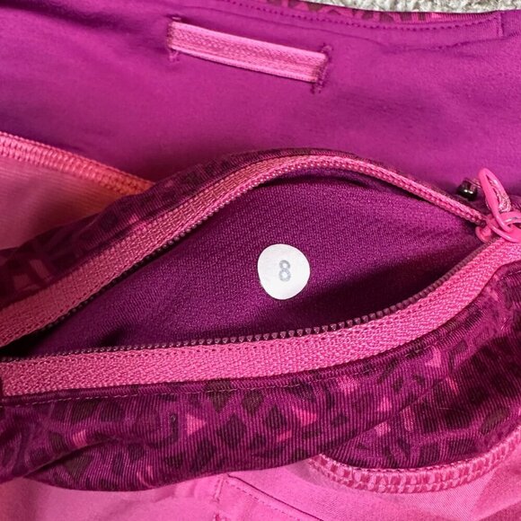 Lululemon Speed Up Short Raspberry Pink Fuchsia Size 8 - Running / Runner - Picture 4 of 5